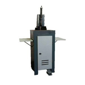 گوشه زن کتاب